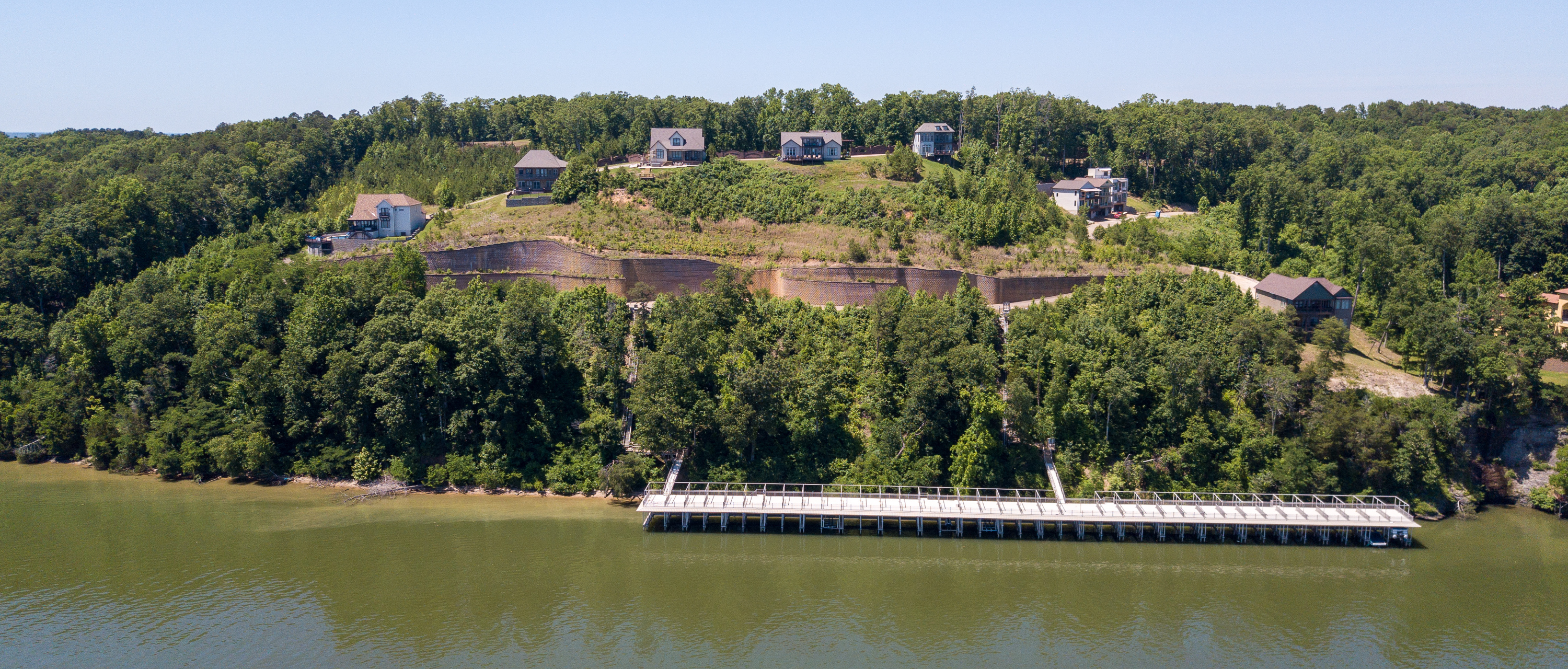 McLemore Auction Company 3 Waterfront Building Lots in The Retreat at